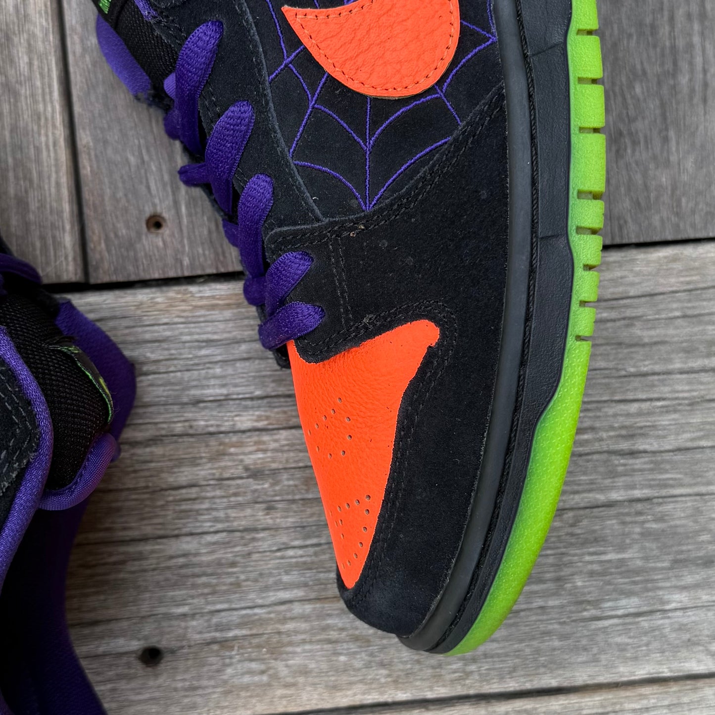 Nike SB Dunk Low Night of Mischief Size 10.5