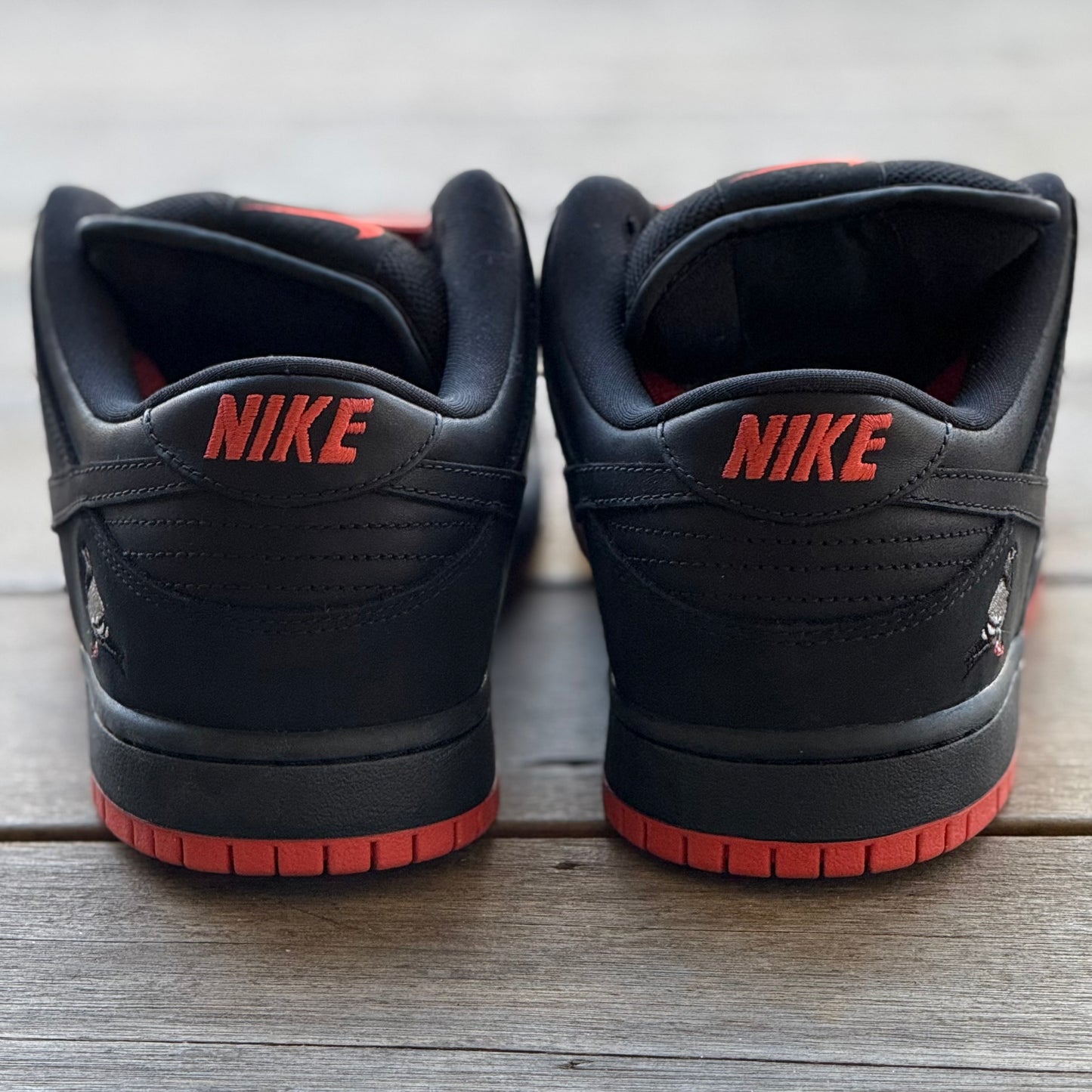 Nike SB Dunk Low Black Pigeon Size 9