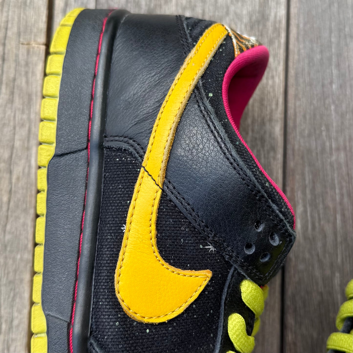 Nike SB Dunk Low Space Tiger Size 8.5