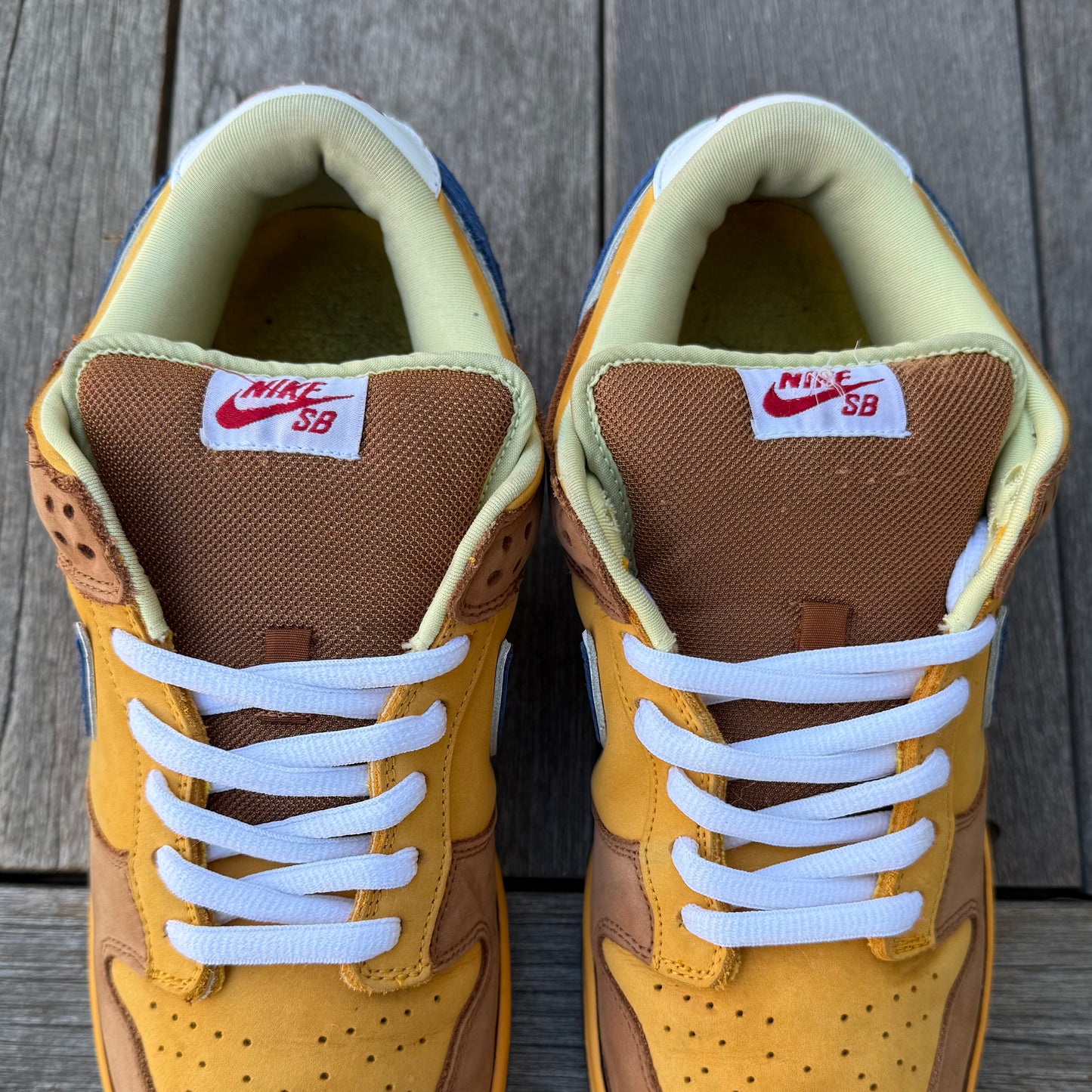 Nike SB Dunk Low Newcastle Brown Ale Size 12