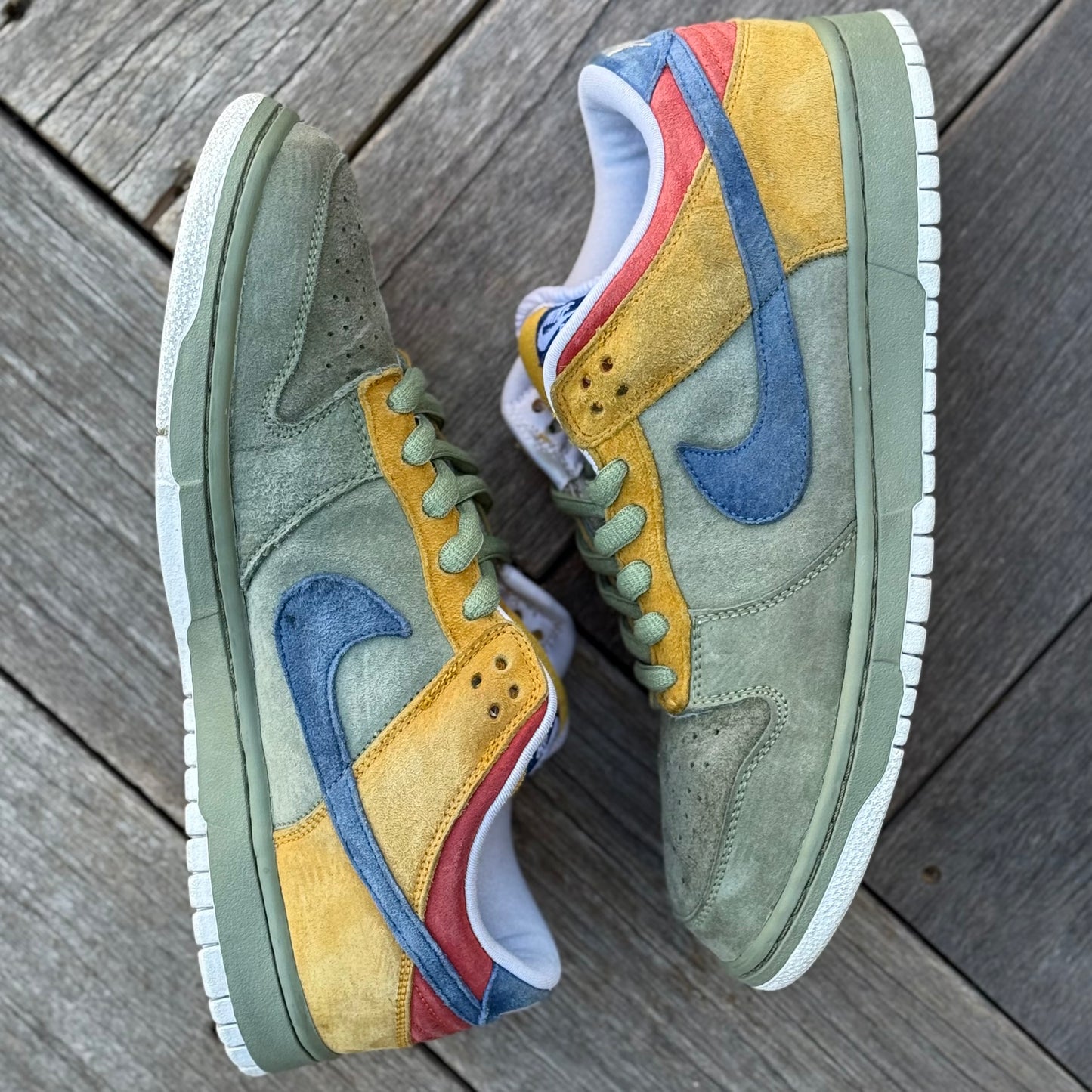 Nike SB Dunk Low Puff N Stuff Size 11