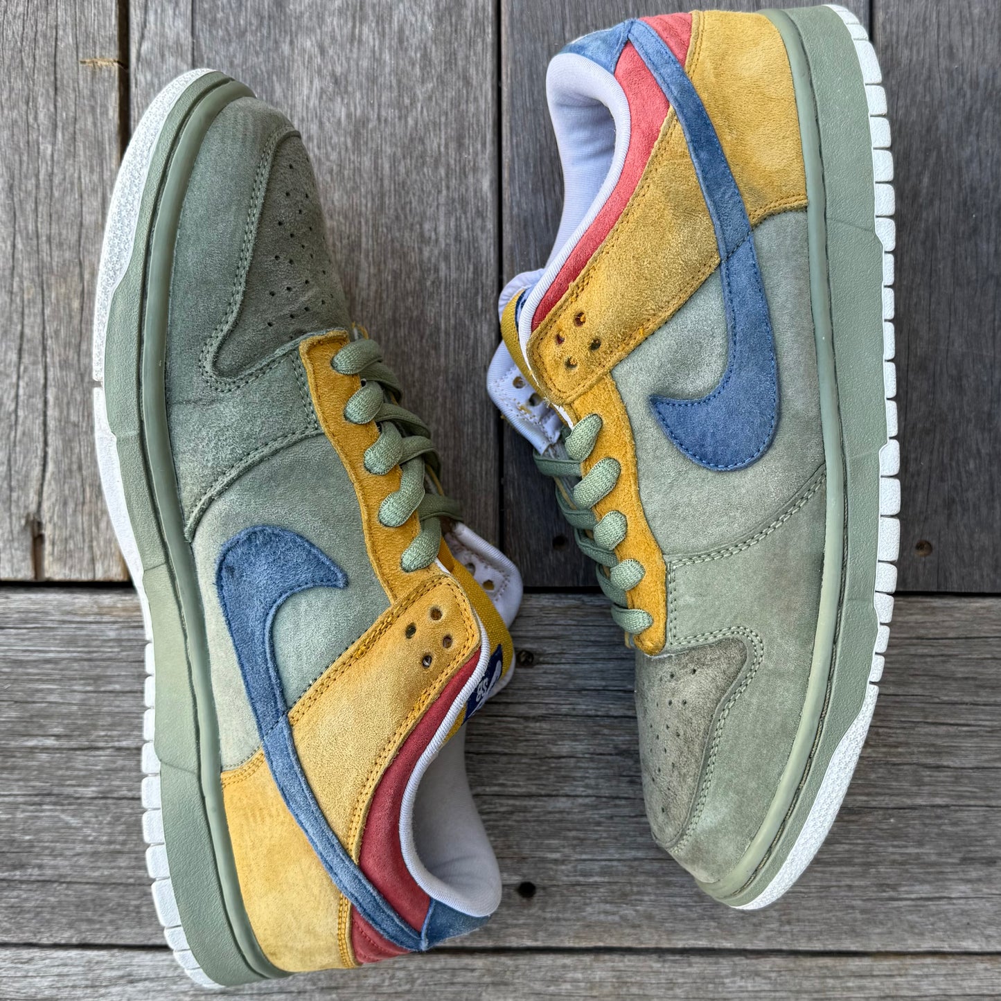 Nike SB Dunk Low Puff N Stuff Size 11