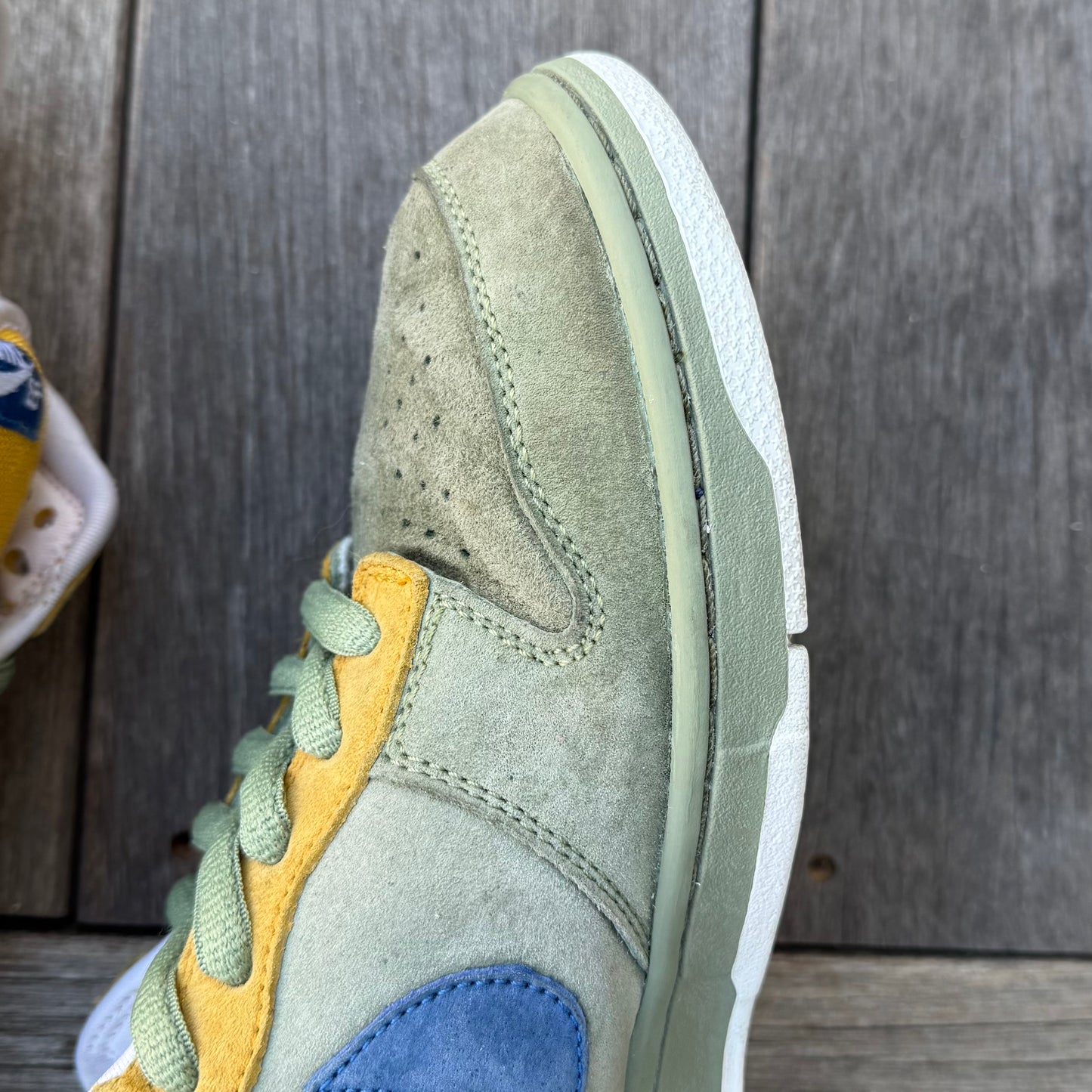 Nike SB Dunk Low Puff N Stuff Size 11