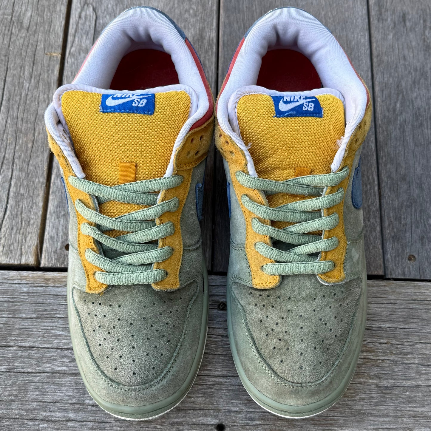 Nike SB Dunk Low Puff N Stuff Size 11