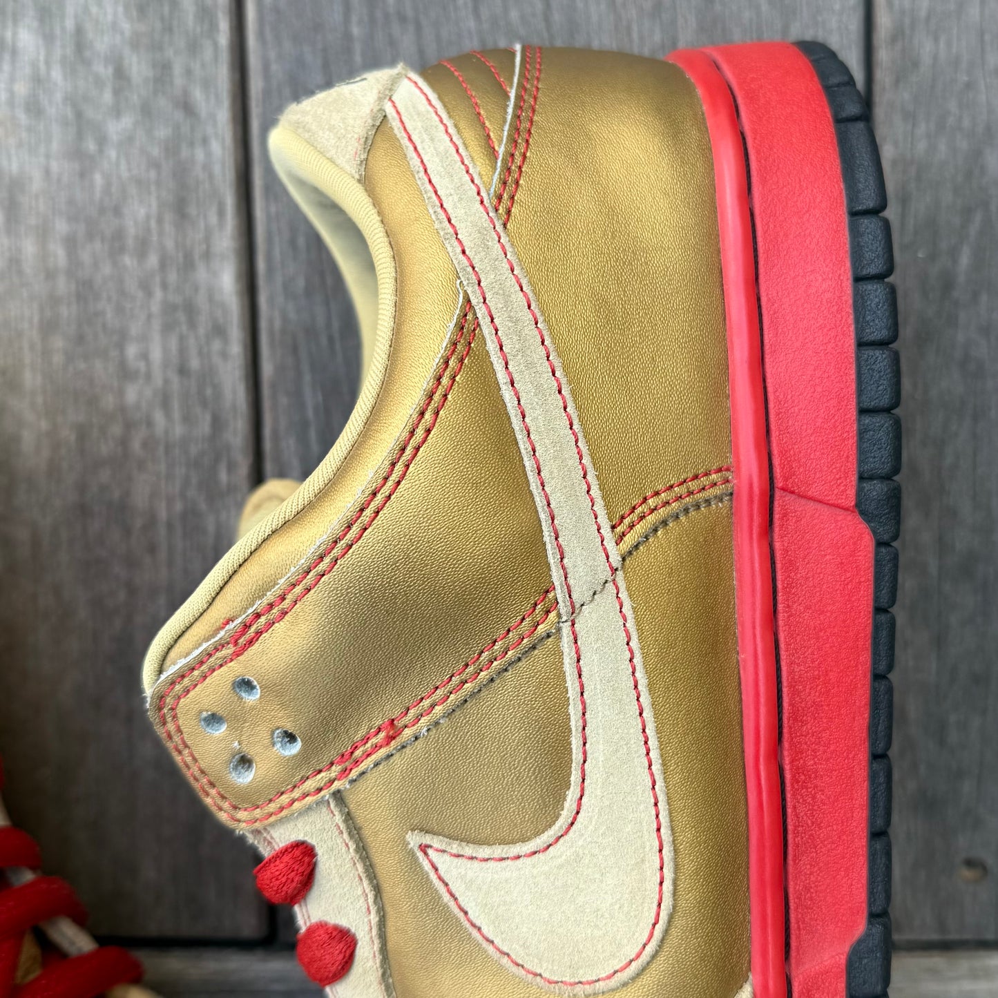 Nike SB Dunk Low Moneycat Size 11.5