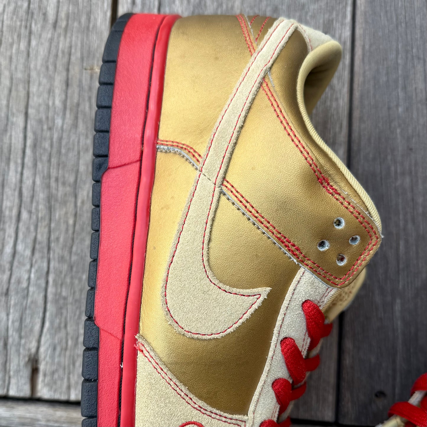 Nike SB Dunk Low Moneycat Size 11.5