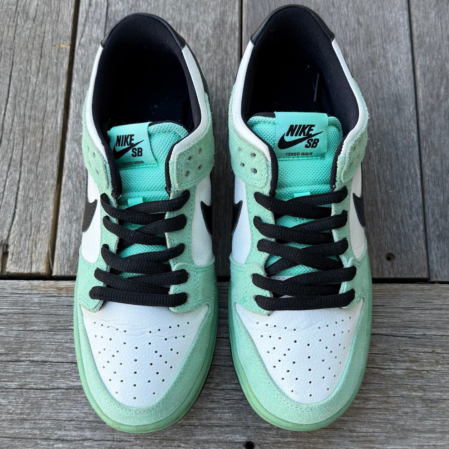 Nike SB Dunk Low Sea Crystal Size 8.5