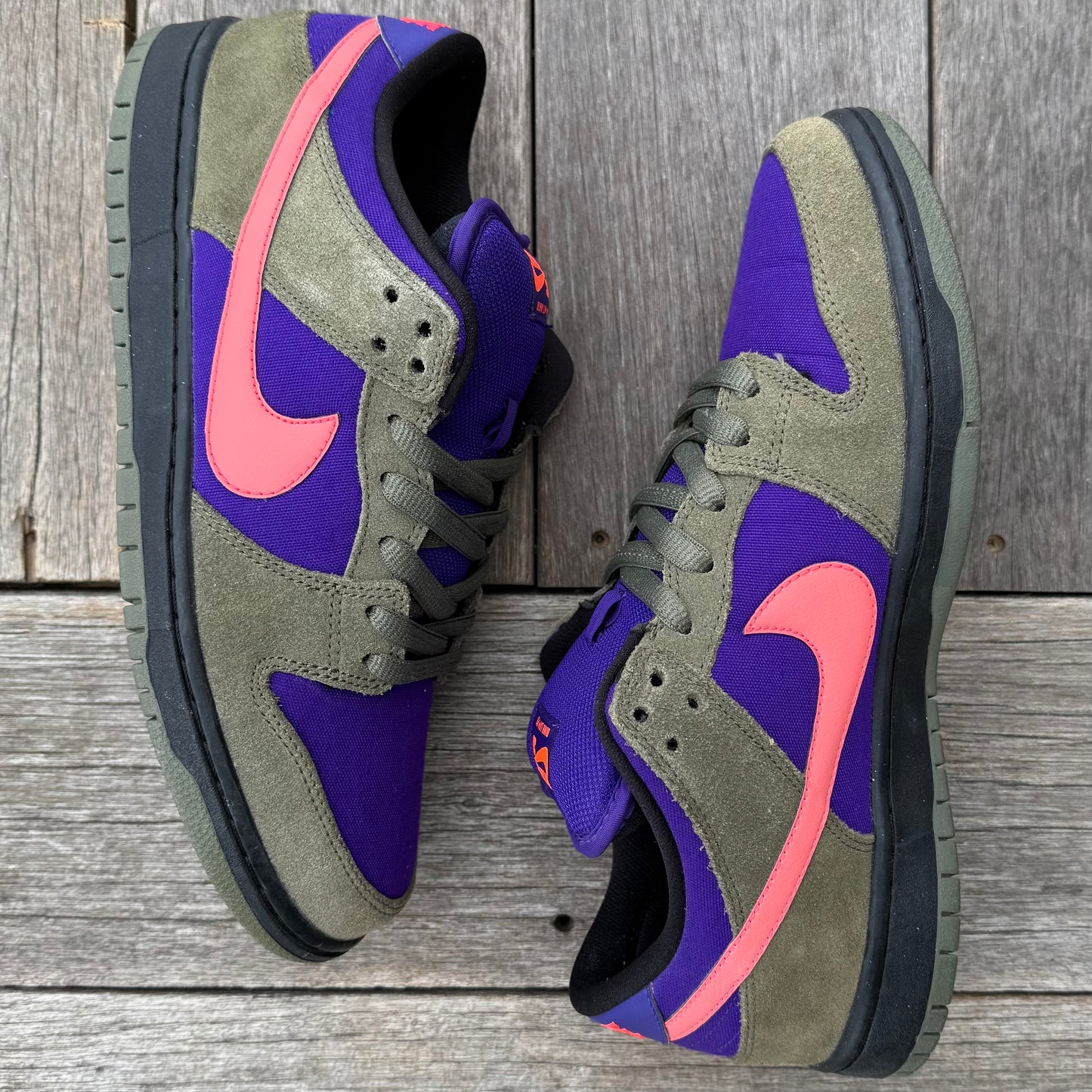 Nike SB Dunk Low Medium Olive Atomic Size 10
