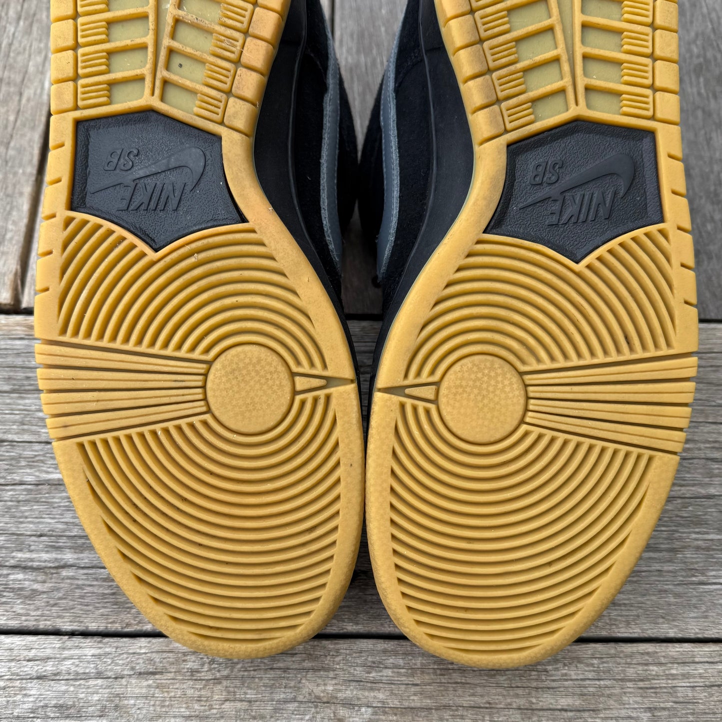 Nike SB Dunk Low Black Fog Size 10.5