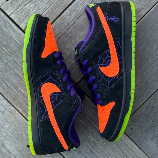 Nike SB Dunk Low Night of Mischief Size 11
