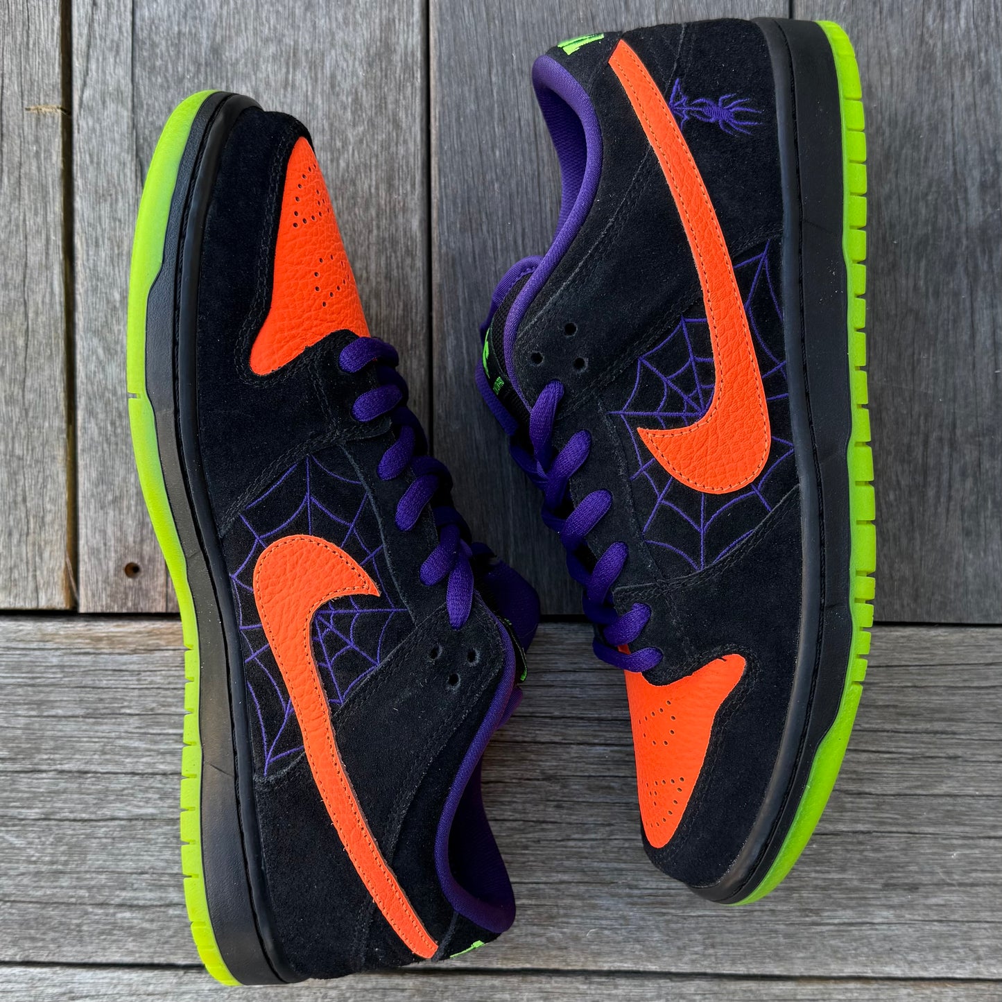 Nike SB Dunk Low Night of Mischief Size 11