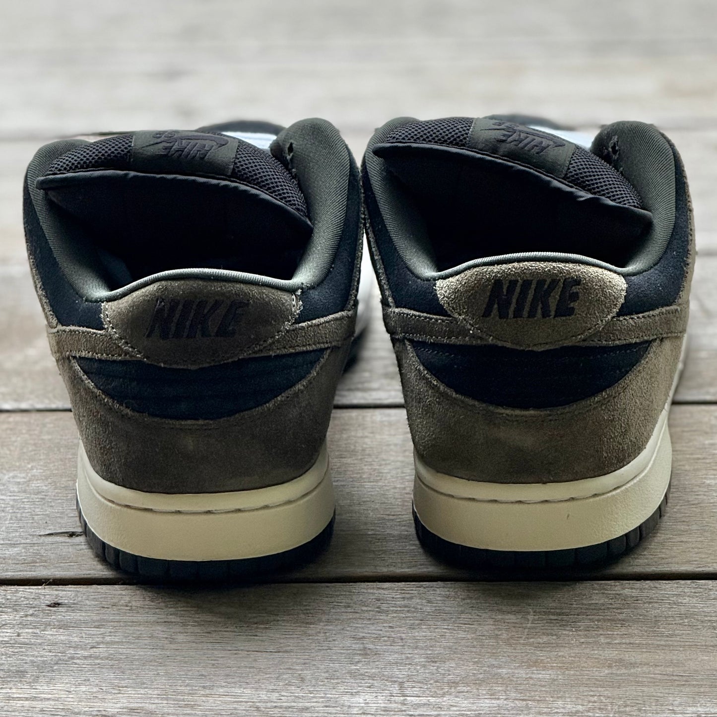 Nike SB Dunk Low UnLoden Size 12
