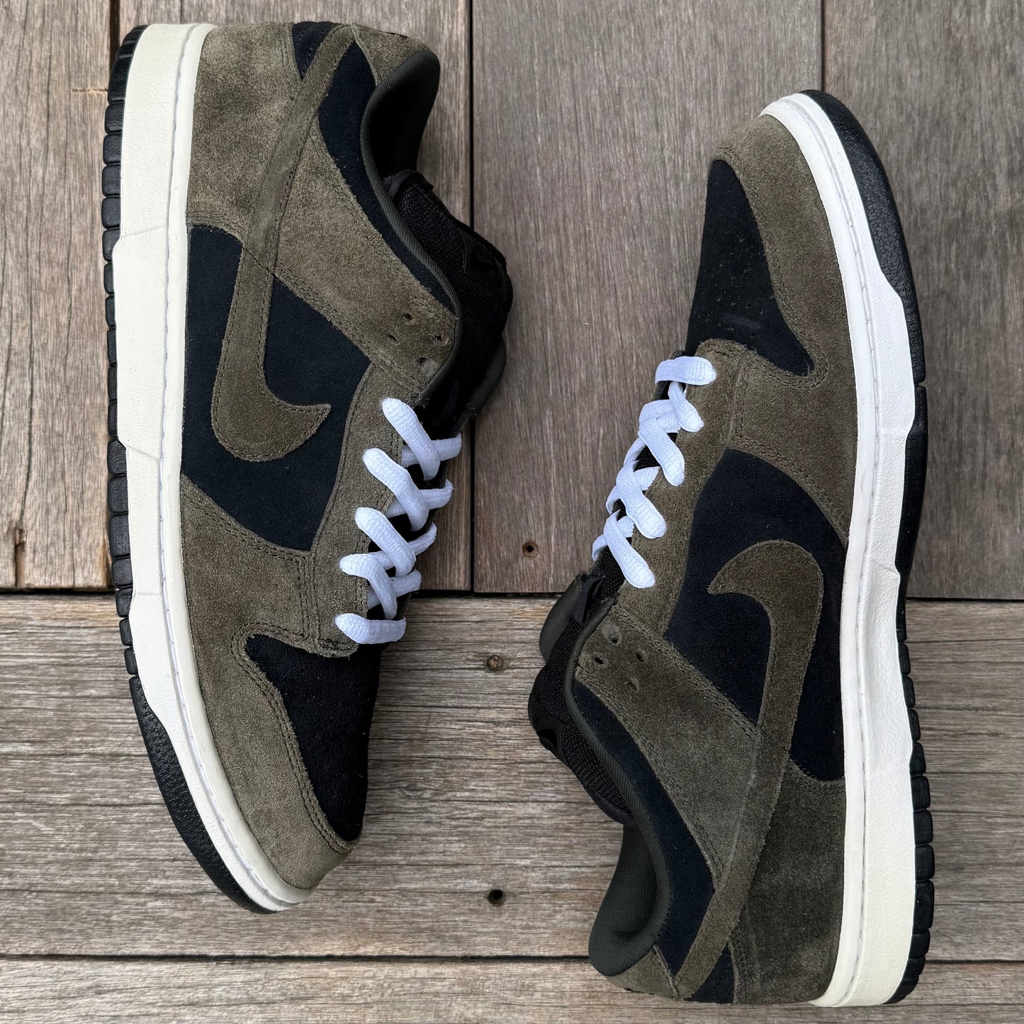 Nike SB Dunk Low UnLoden Size 12