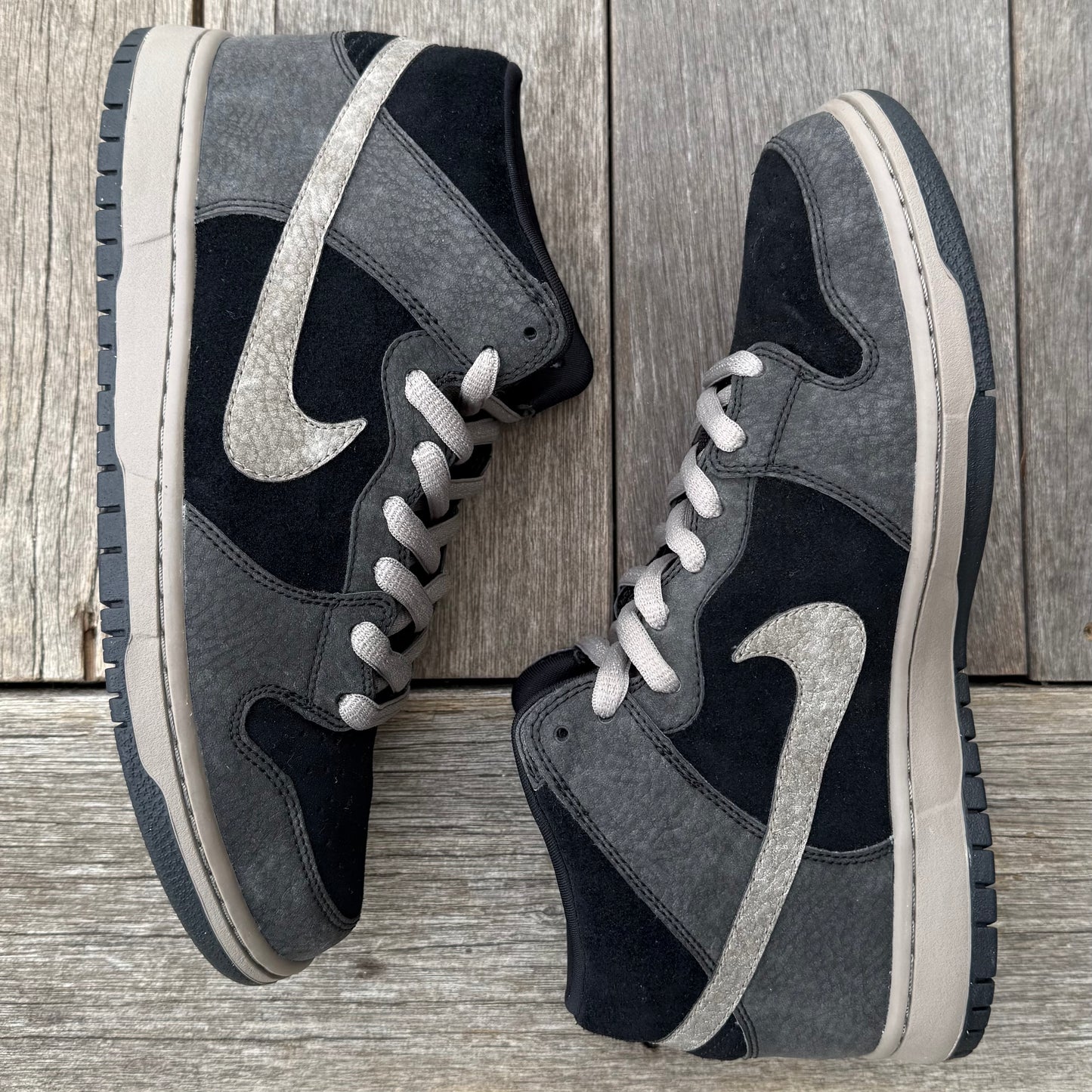 Nike SB Dunk Mid Black/Iron Size 9