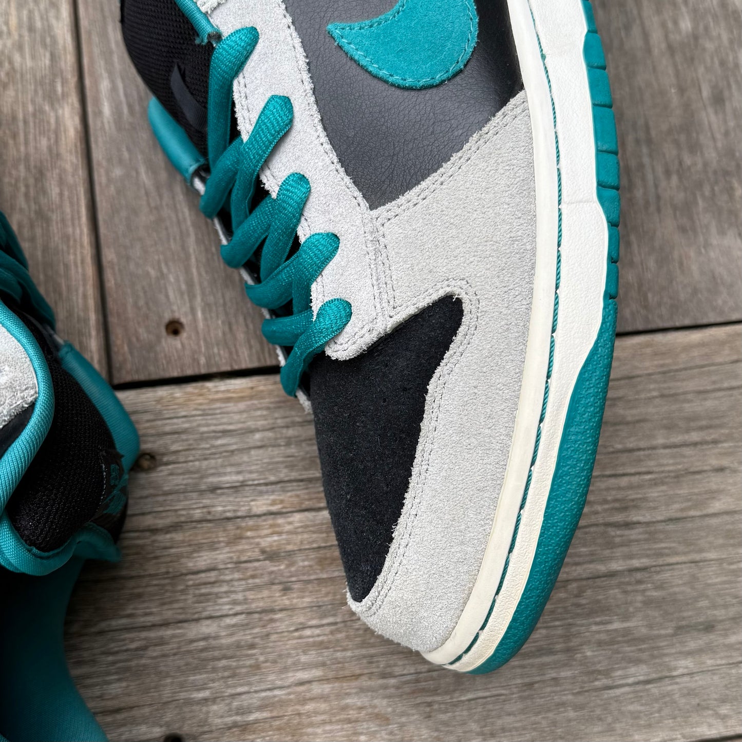 Nike SB Dunk Low Chrome Ball Incident Size 12