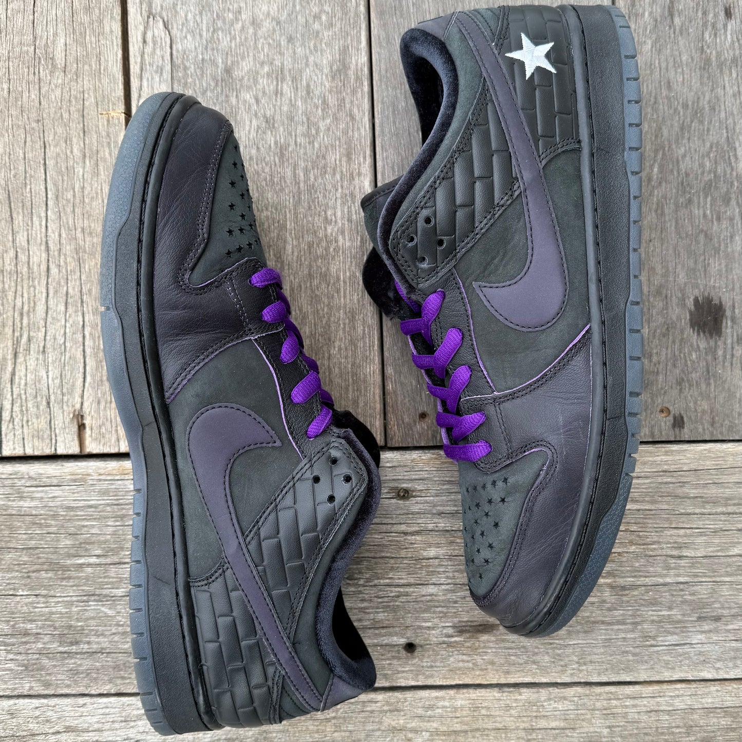 Nike SB Dunk Low Familia First Ave Size 13