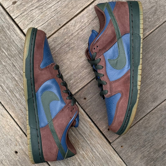 Nike SB Dunk Low Barf Size 10