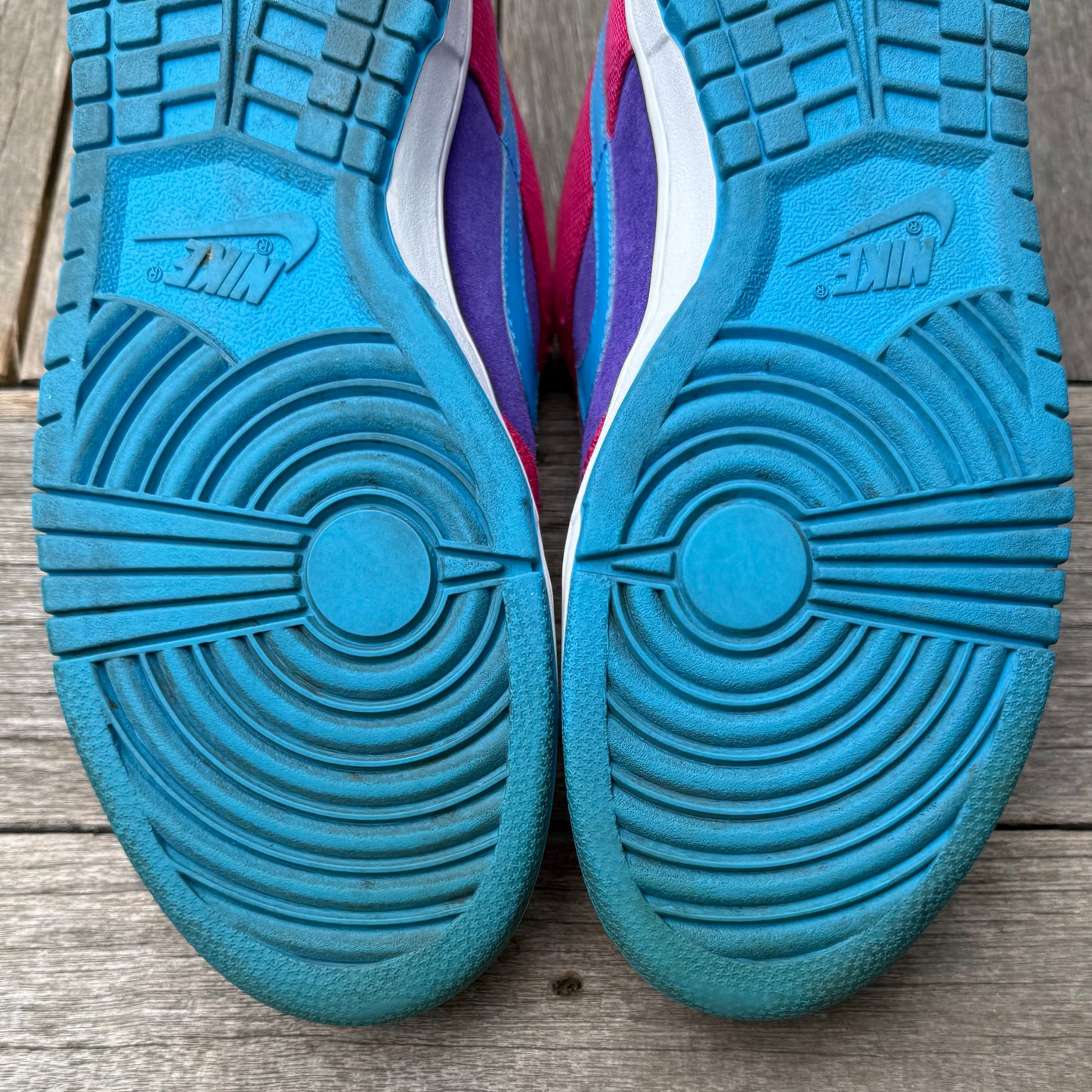 Nike Dunk Low 6.0 Brilliant Magenta Vivid Blue Size 10.5 (WMNS Size 12)