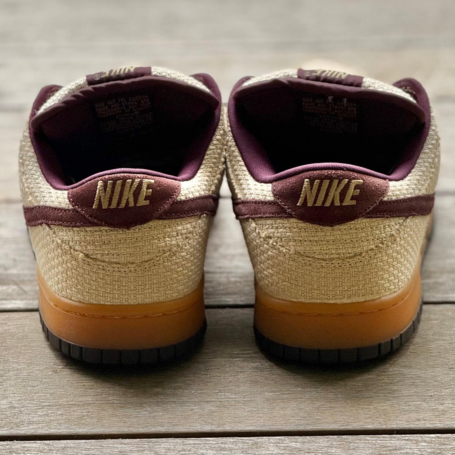 Nike SB Dunk Low Red Hemp Size 10.5