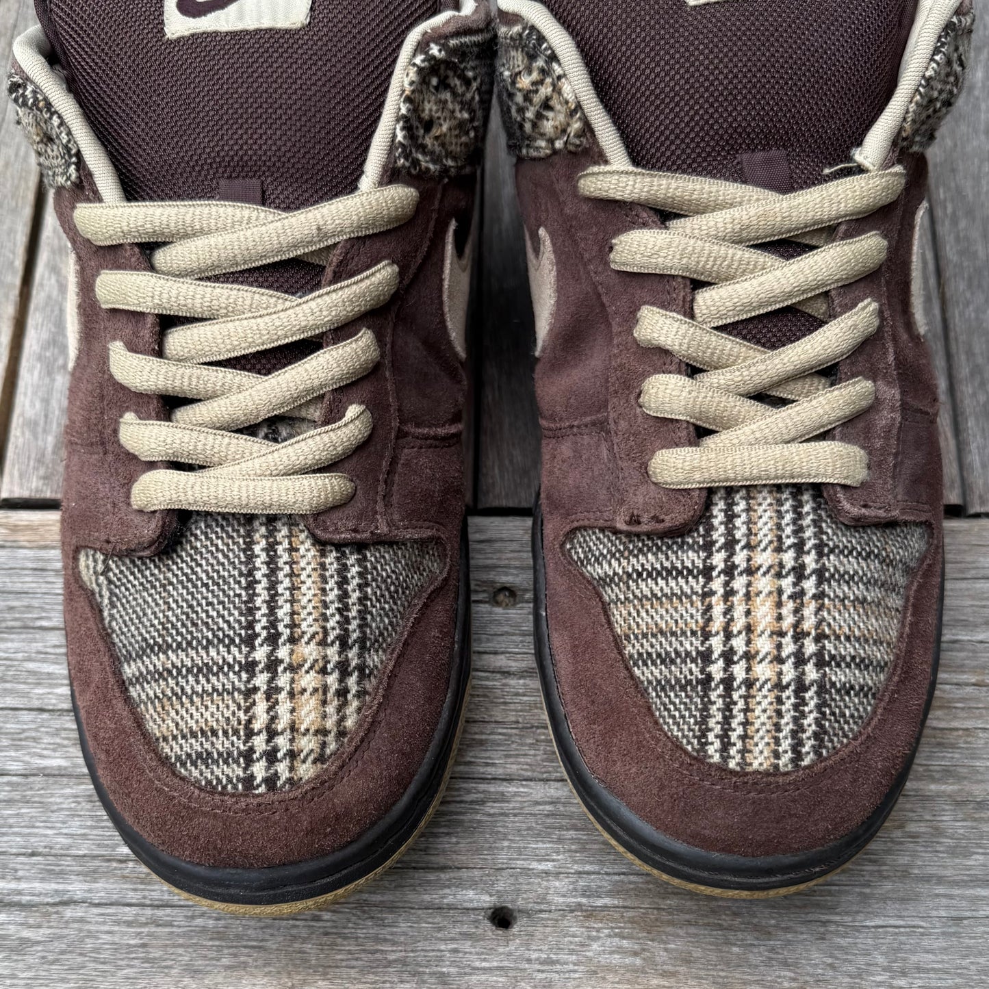 Nike SB Dunk Low Tweed Size 10.5