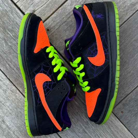 Nike SB Dunk Low Night of Mischief Size 9.5