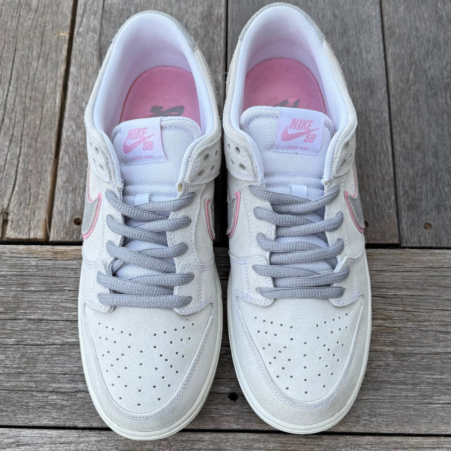 Nike SB Dunk Low Perfect Pink IW Size 10.5