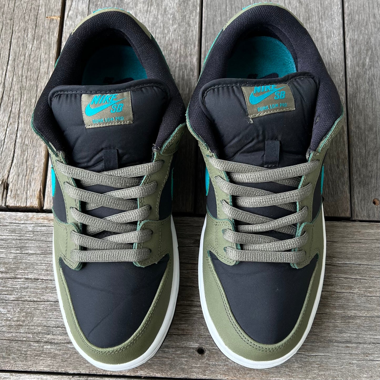 Nike SB Dunk Low Medium Olive Turbo Green Size 10