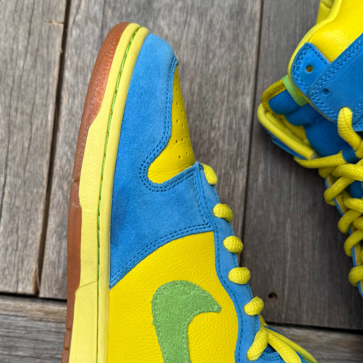 Nike SB Dunk High Marge Simpson Size 9.5