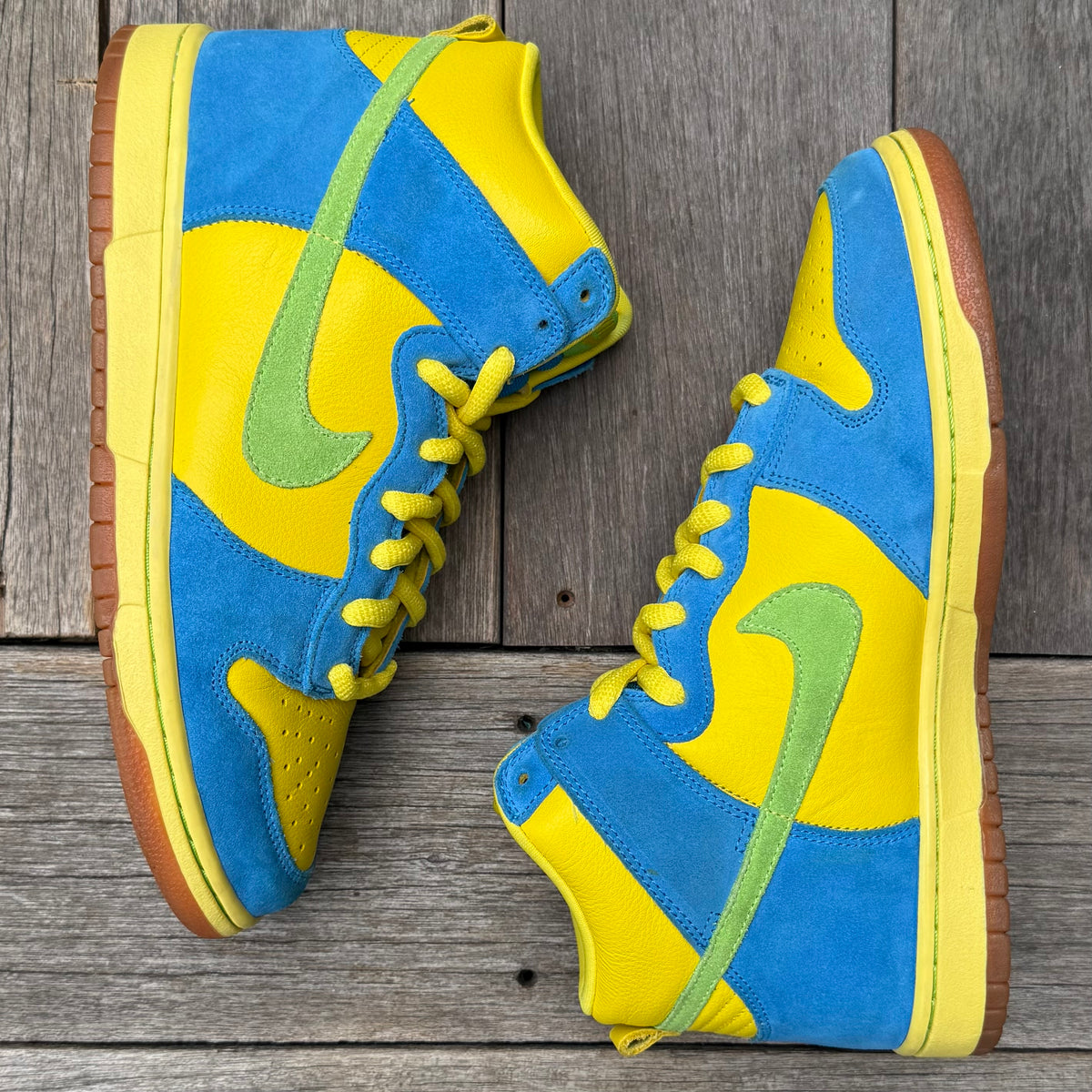Nike SB Dunk High Marge Simpson Size 9.5