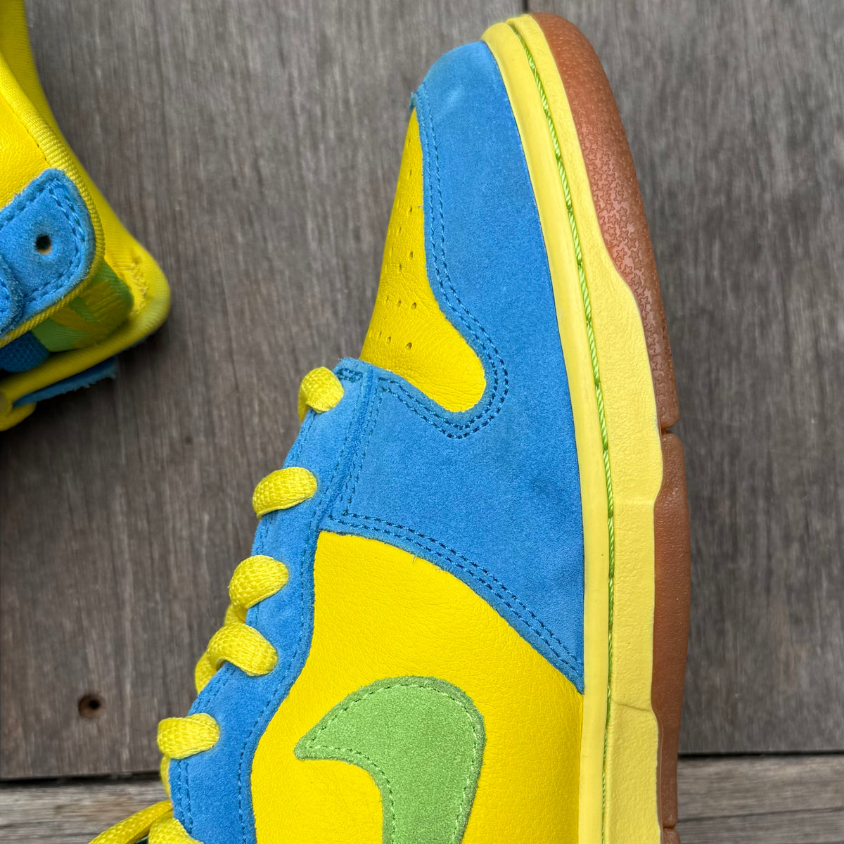 Nike SB Dunk High Marge Simpson Size 9.5