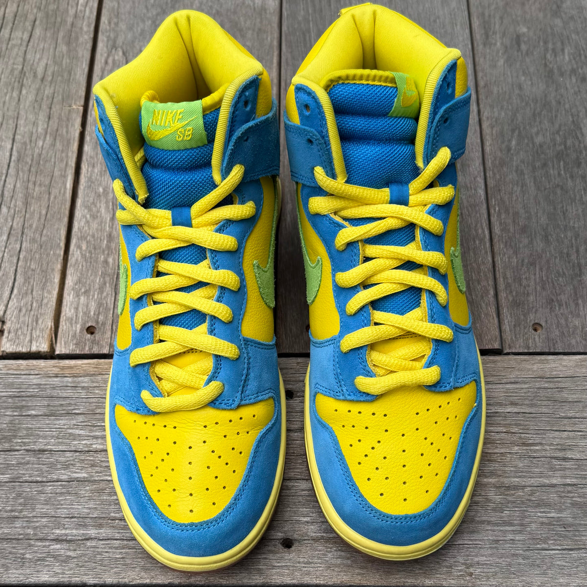 Nike SB Dunk High Marge Simpson Size 9.5