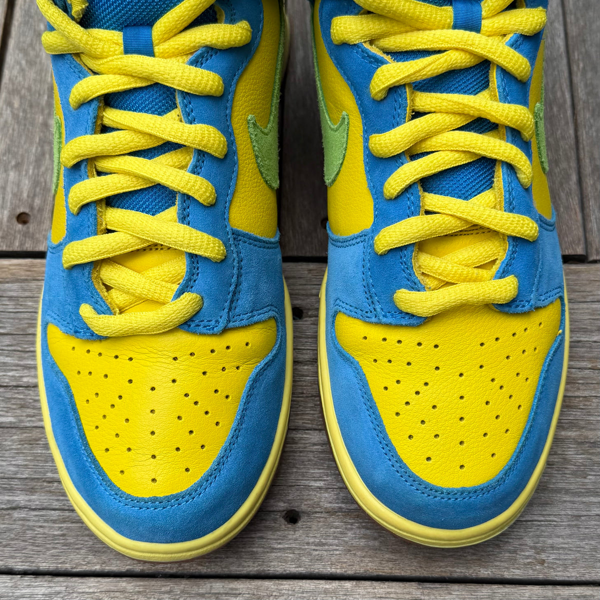 Nike SB Dunk High Marge Simpson Size 9.5