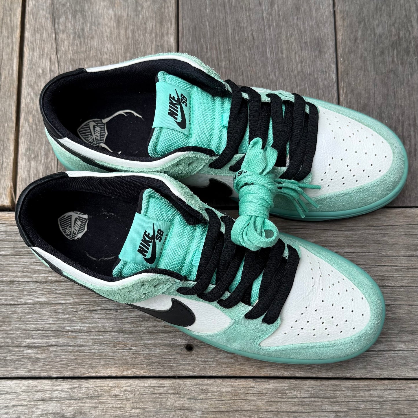 Nike SB Dunk Low Sea Crystal Size 9.5