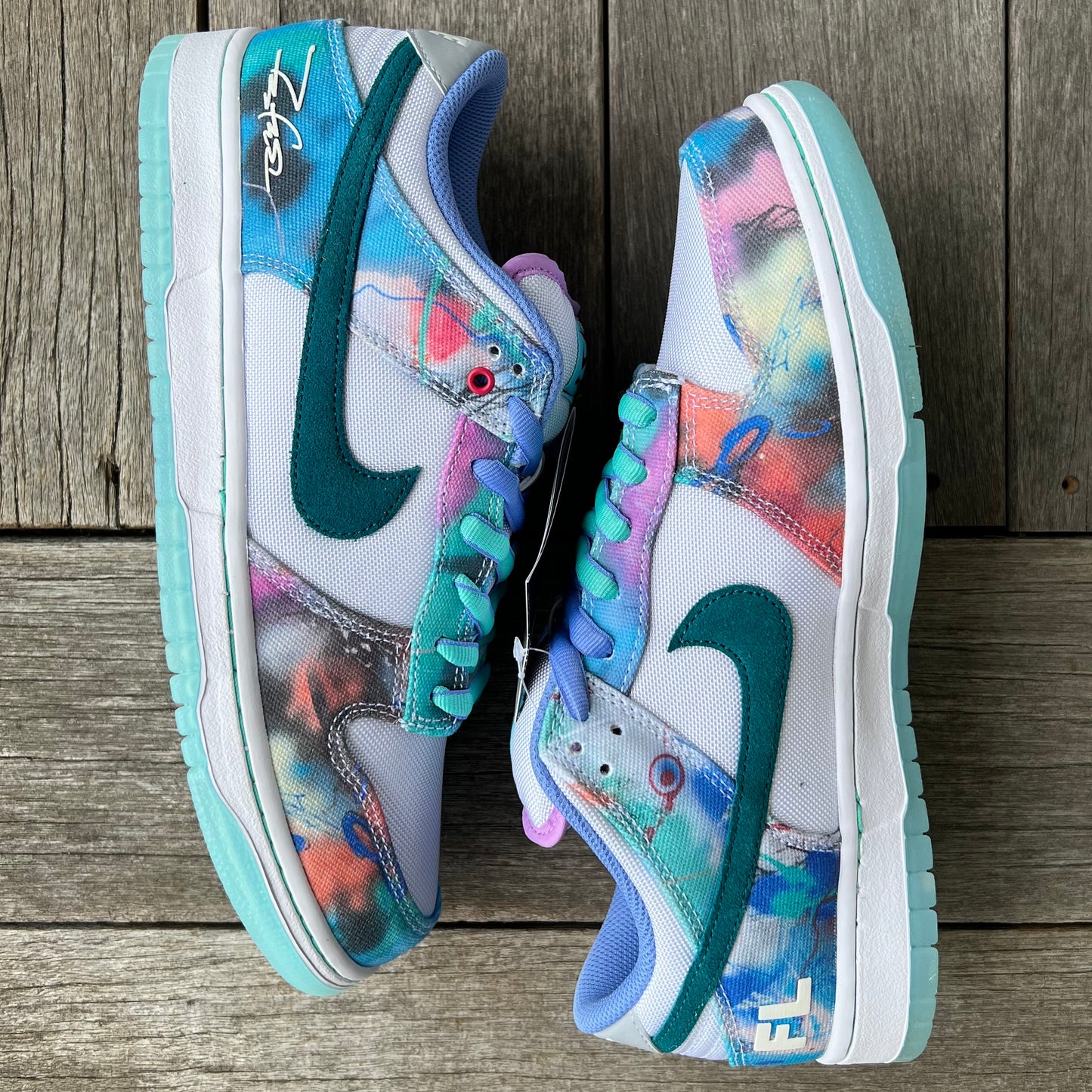 Nike SB Dunk Low Futura White Geode Teal Size 10.5