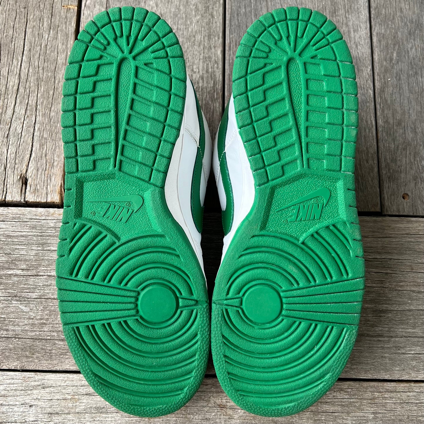 Nike SB Dunk Low St Patty’s Day Size 10