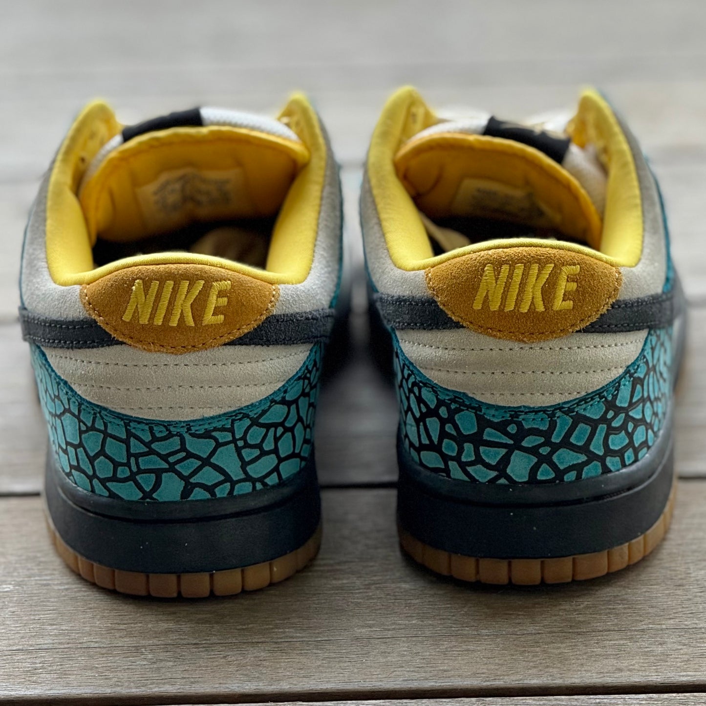 Nike Dunk Low 6.0 Pine Glass Blue Maize Size 9