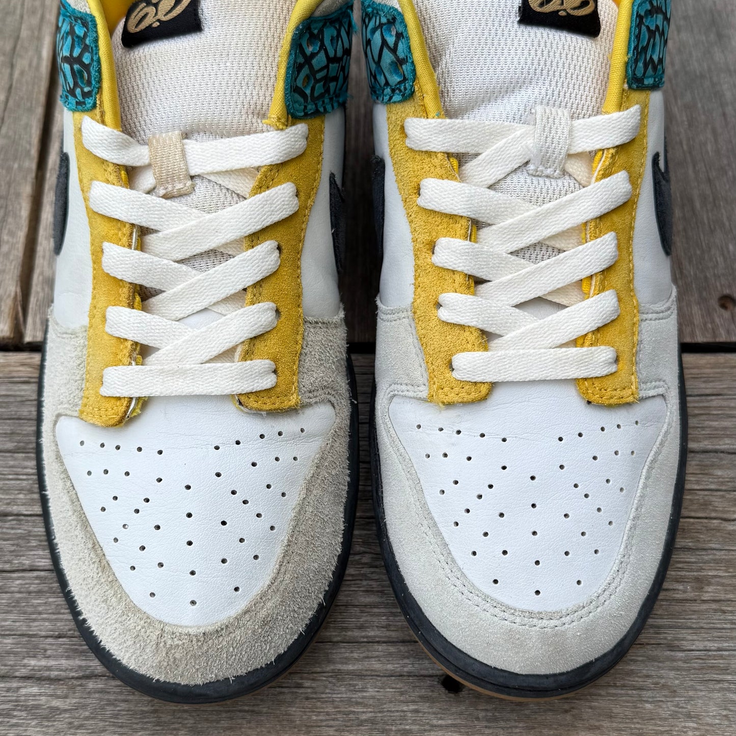 Nike Dunk Low 6.0 Pine Glass Blue Maize Size 9