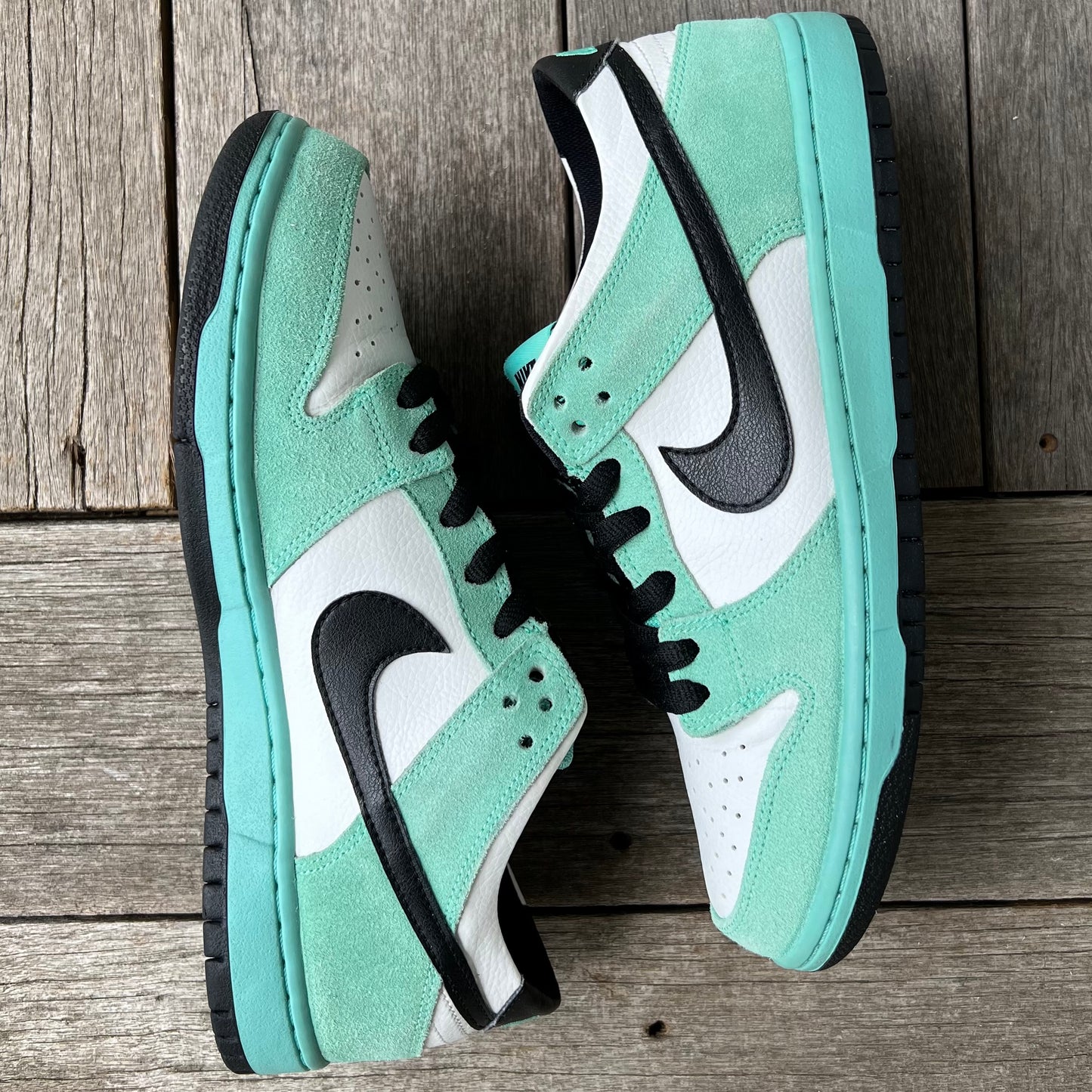 Nike SB Dunk Low Sea Crystal Size 10