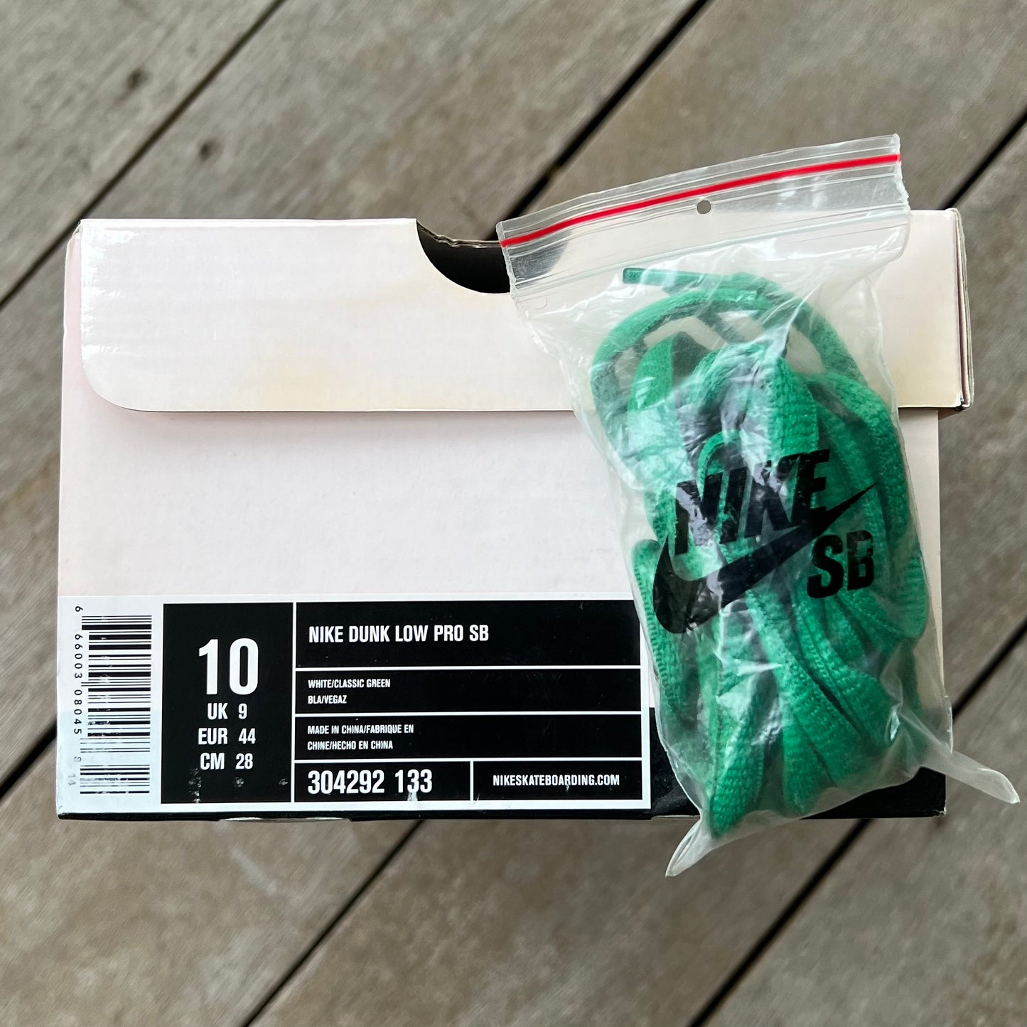 Nike SB Dunk Low St Patty’s Day Size 10