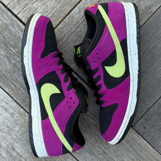 Nike SB Dunk Low ACG Red Plum Size 11
