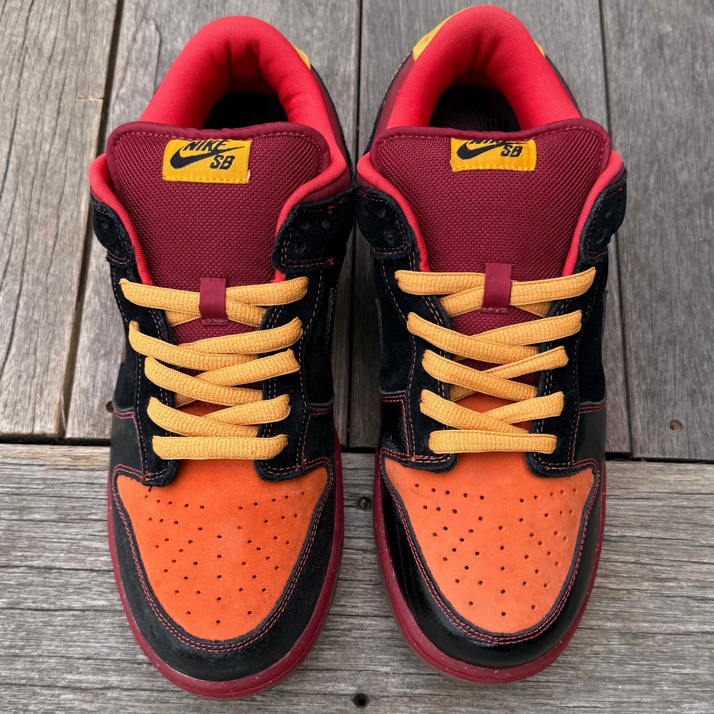 Nike SB Dunk Low Hawaii Size 11