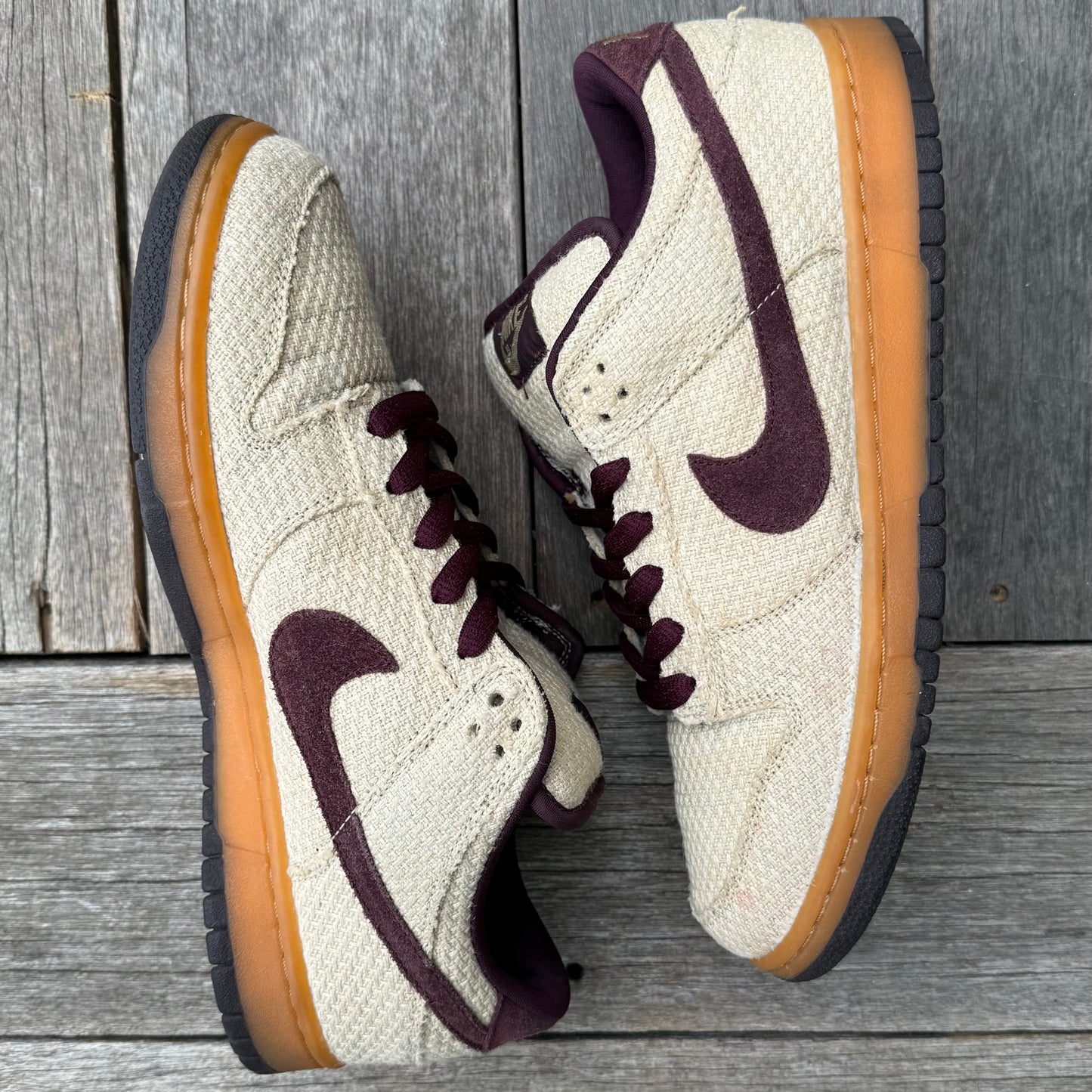 Nike SB Dunk Low Red Hemp Size 10