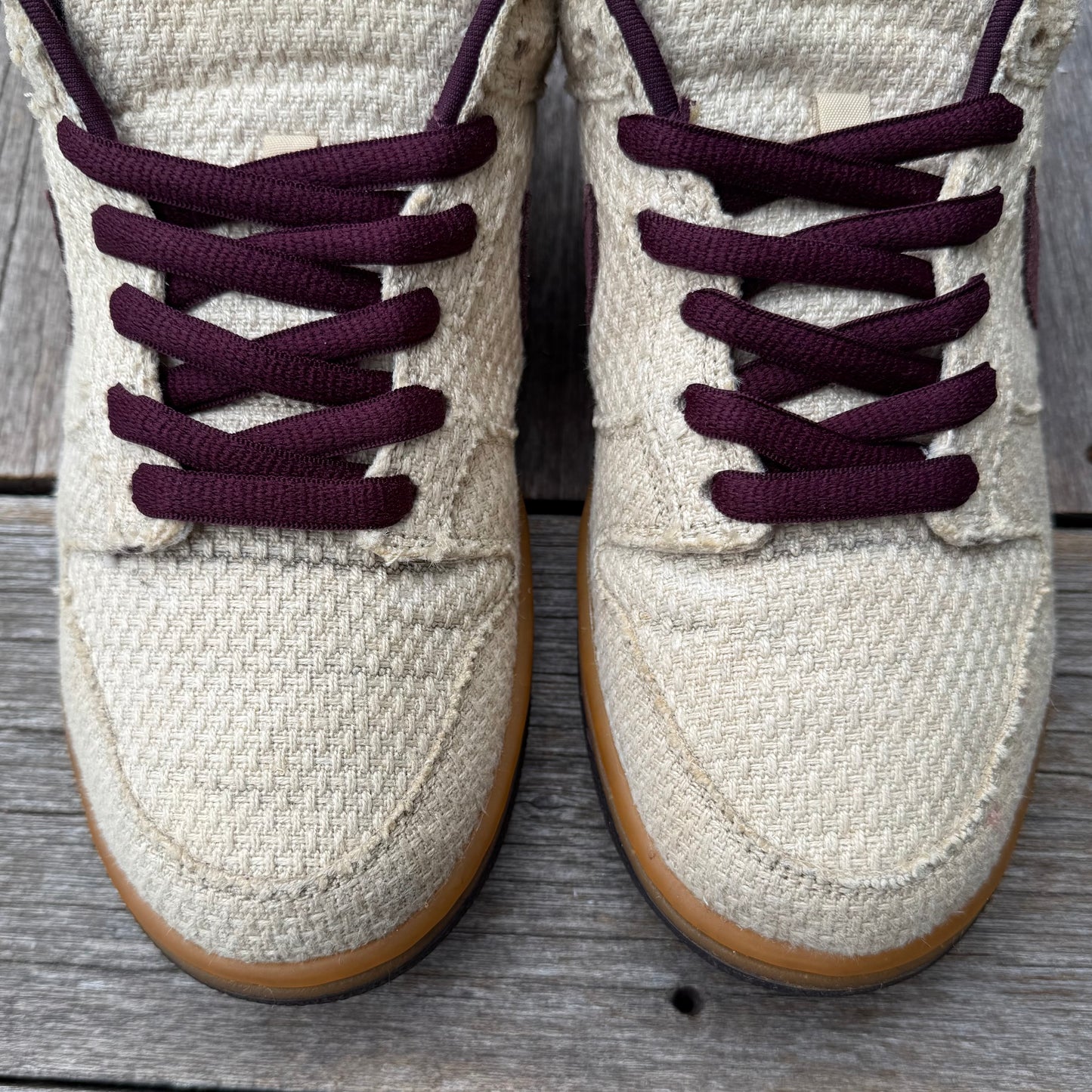 Nike SB Dunk Low Red Hemp Size 10