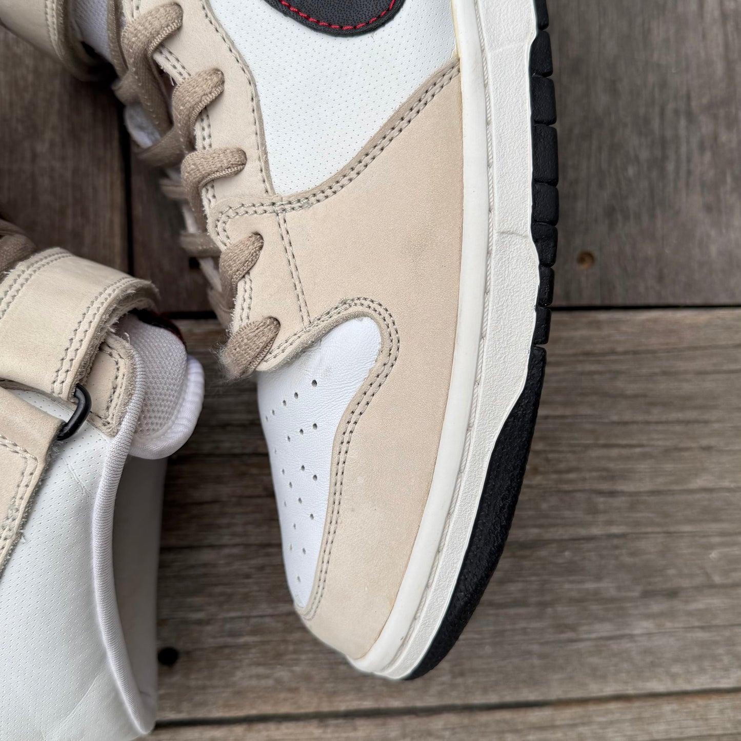 Nike SB Dunk Mid Light Bone Size 13