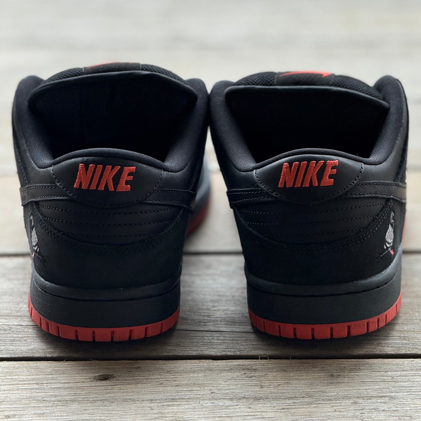 Nike SB Dunk Low Black Pigeon Size 10.5