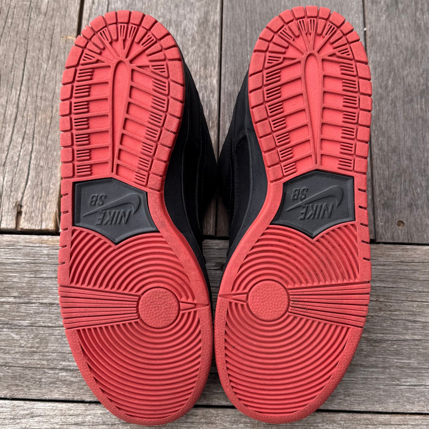 Nike SB Dunk Low Black Pigeon Size 10.5