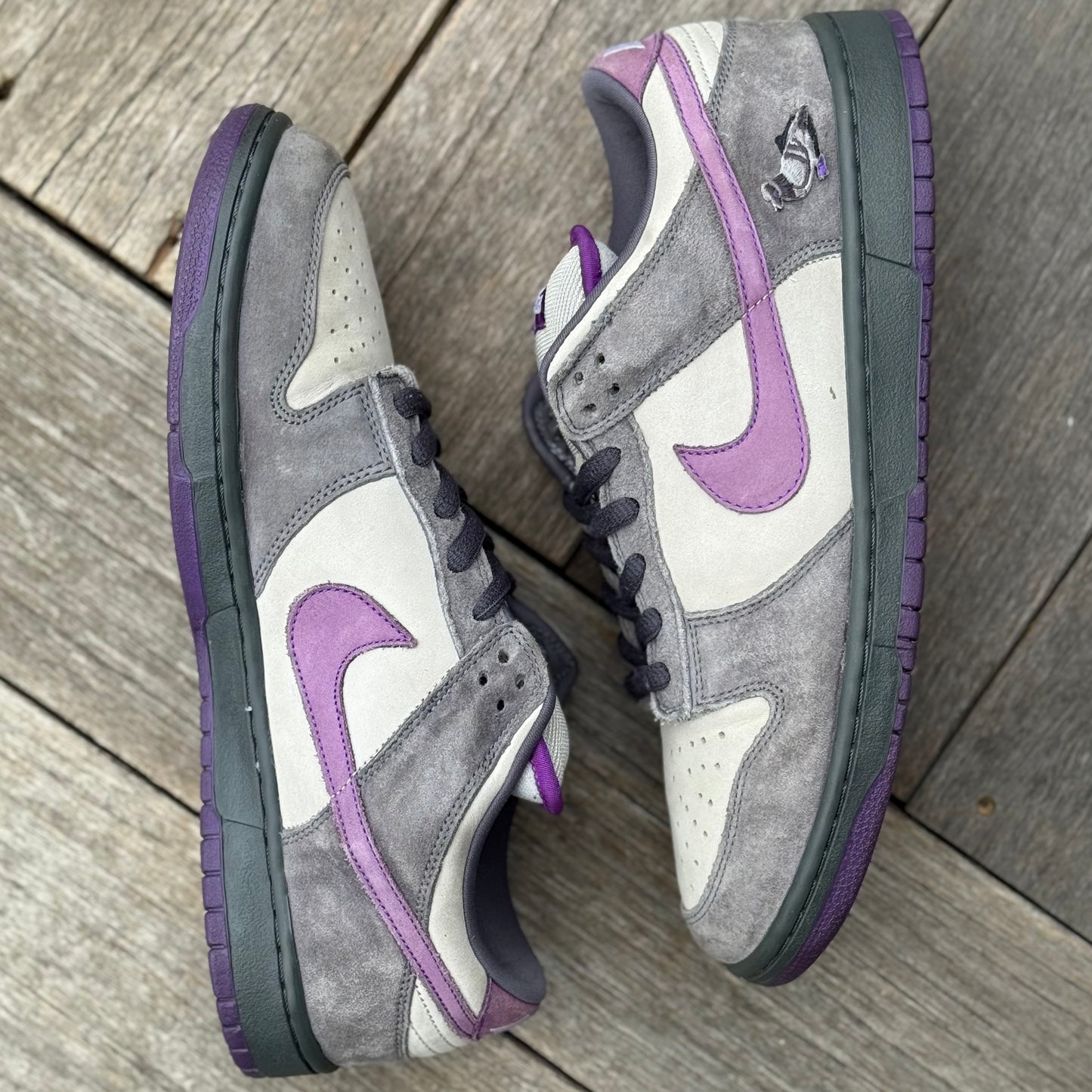 Nike SB Dunk Low Purple Pigeon  Size 11.5