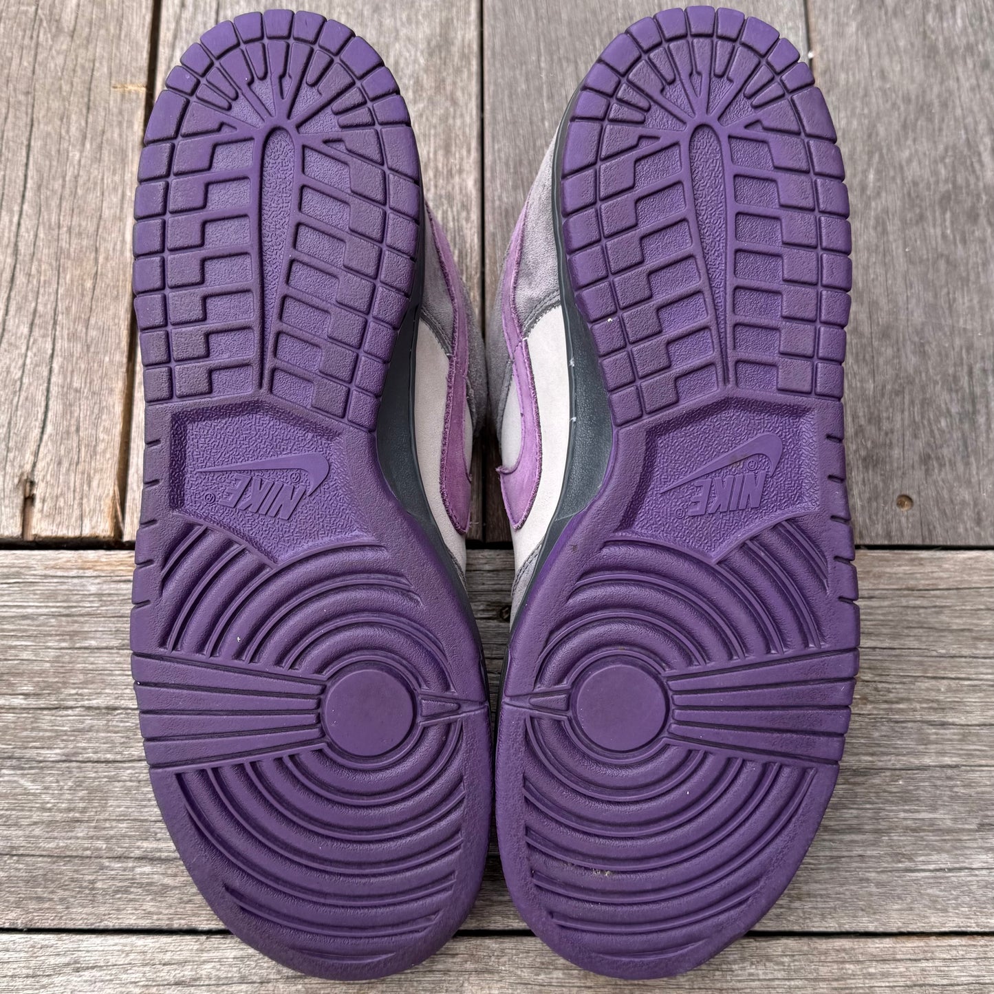 Nike SB Dunk Low Purple Pigeon  Size 11.5