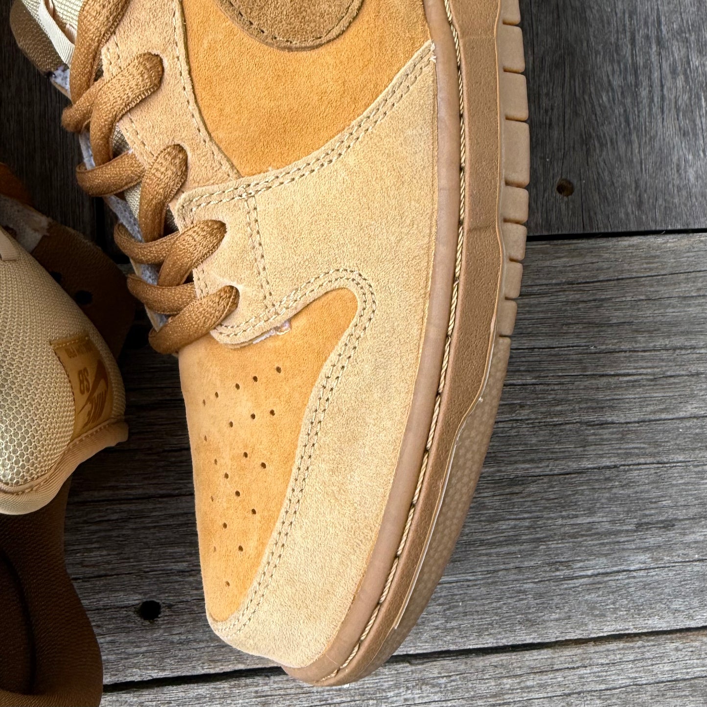 Nike SB Dunk Low Reverse Wheat Forbes Size 13