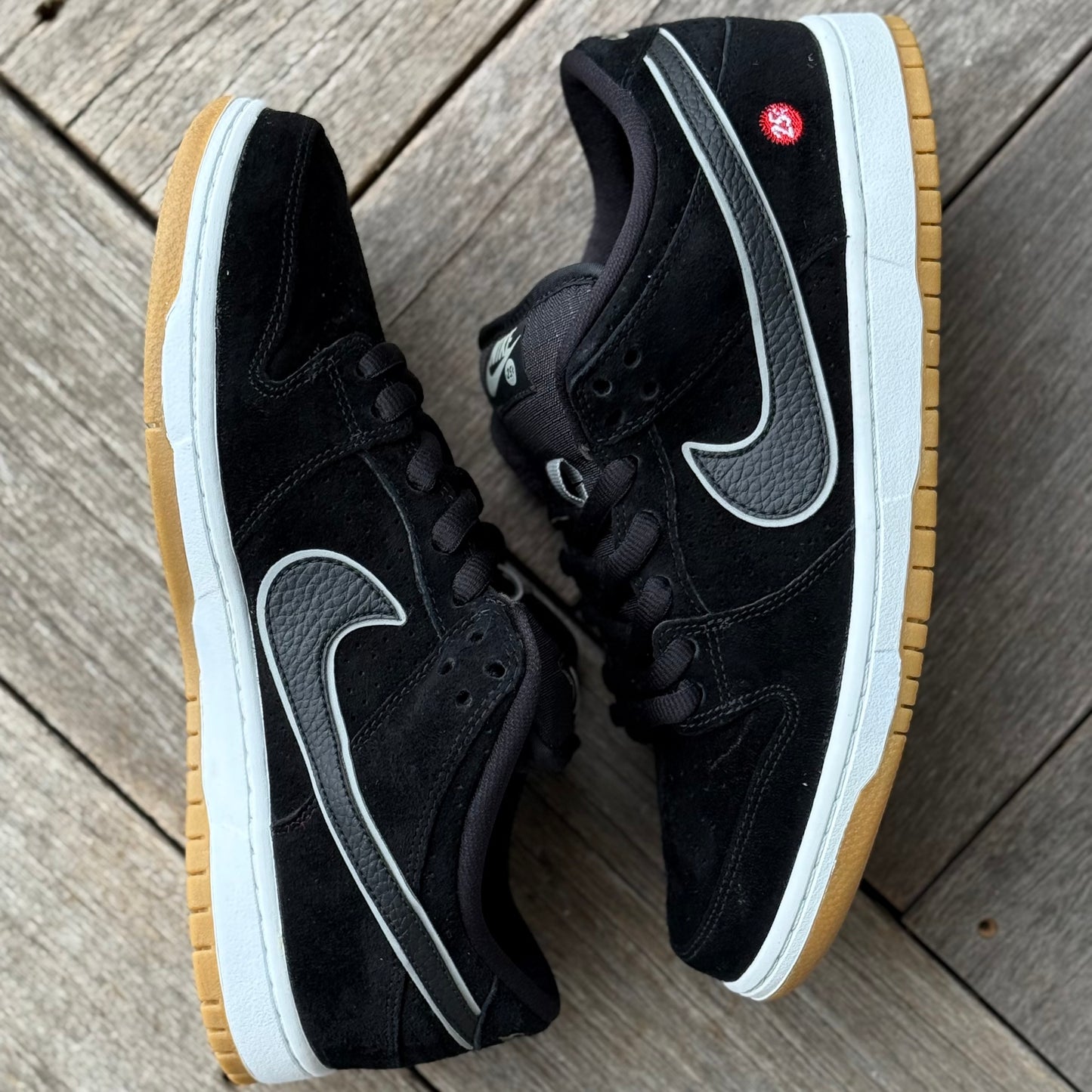 Nike SB Dunk Low QuarterSnacks Size 9.5